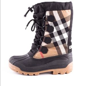 Burberry Snow Boots